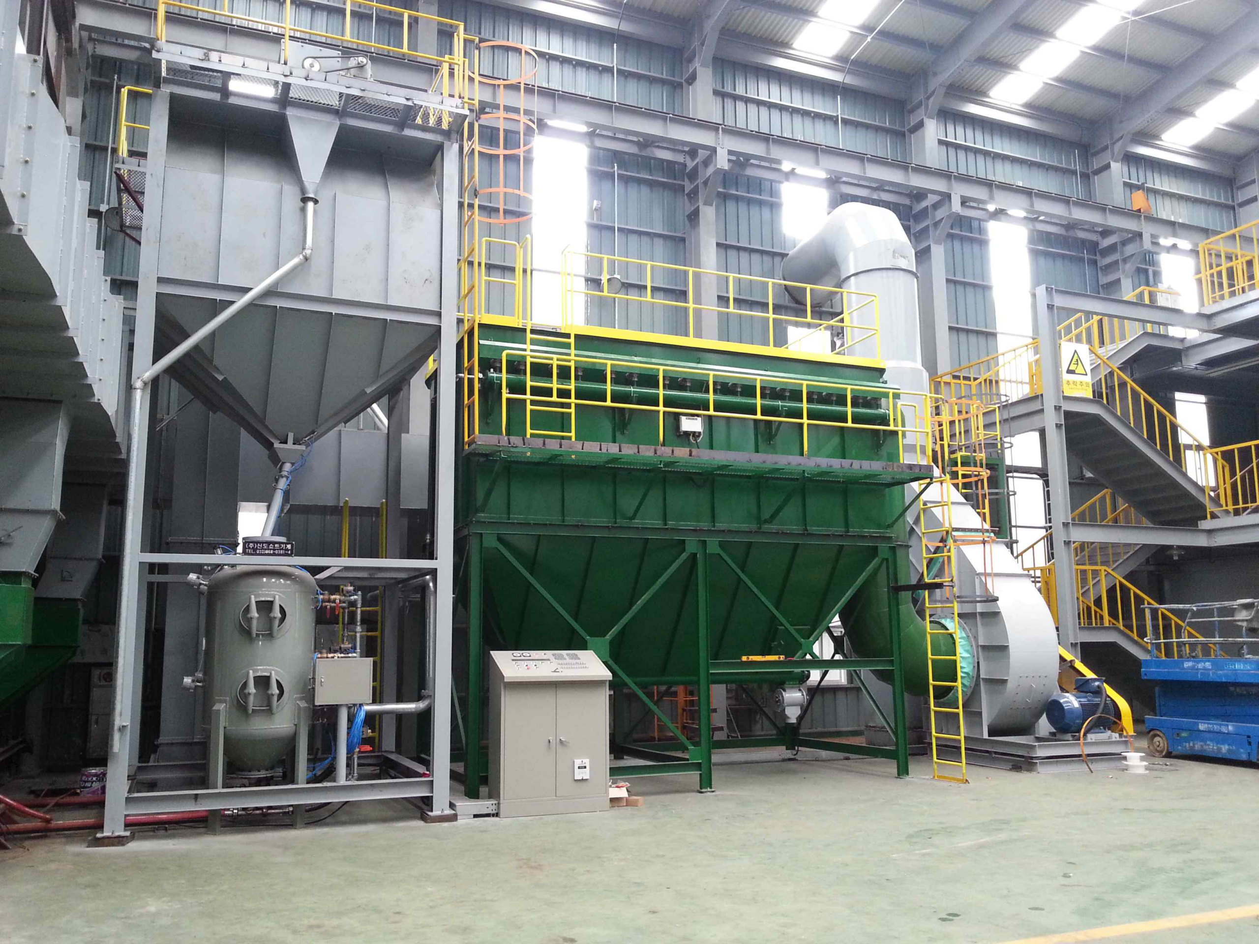 AIR ROOM DESCALING SHOT BLAST M/C